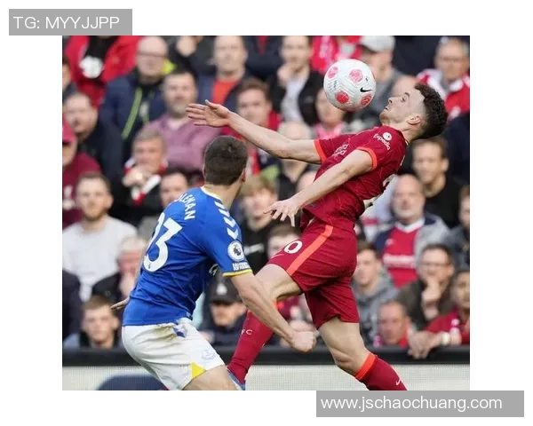 智利大学与埃弗顿的激烈对决揭示足球魅力与战术较量